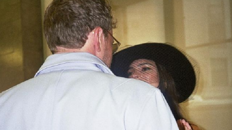 Παντρεύτηκαν χωρίς ...νυφικό: Αυτές είναι οι πιο διάσημες νύφες που πήγαν τον γάμο τους στο επόμενο level [εικόνες]