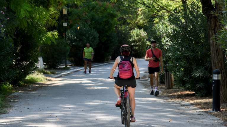 Η αλλαγή στο νέο lockdown: &quot;Θα είμαστε πιο ανεκτικοί στην άθληση σε εξωτερικούς χώρους&quot;, είπε ο Μητσοτάκης