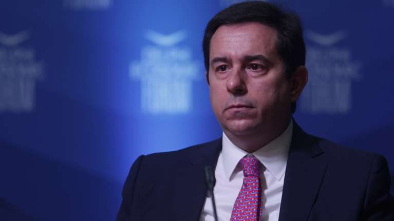 Εντολή Μηταράκη για επανεκπαίδευση των αστυνομικών μετά τη δολοφονία 20χρονου στη Λάρισα - Για το πρωτόκολλο εμπλοκής