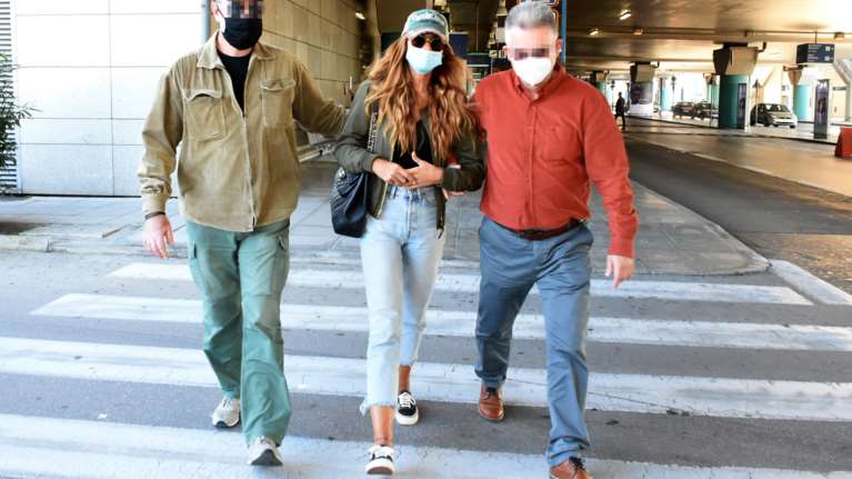 Survivor: Επέστρεψε από τον Άγιο Δομίνικο η Ανθή Σαλαγκούδη  [Εικόνες]