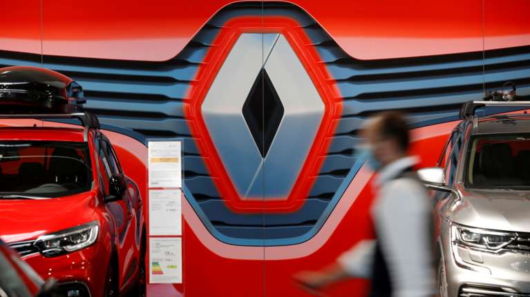 Ανακοίνωση σοκ από τη Renault: Απολύει 15.000 υπαλλήλους της