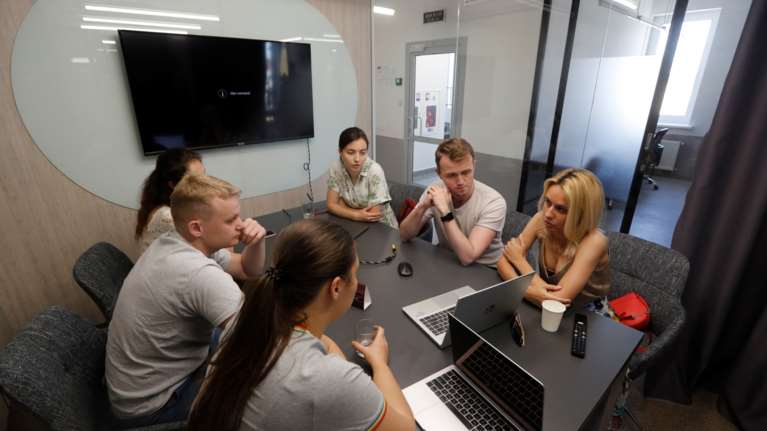 Πώς ενισχύθηκε η εταιρική υπευθυνότητα την εποχή του Covid-19