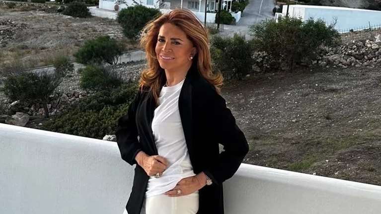 Μιμή Ντενίση: Στο Ηρώδειο μαζί με την κόρη της, Μαριτίνα, πιο ανανεωμένες και όμορφες από ποτέ