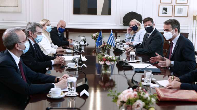 Συνάντηση Μητσοτάκη-Σασόλι: &quot;Το Ταμείο Ανάκαμψης να καταστεί μόνιμος και σταθερός θεσμός&quot;