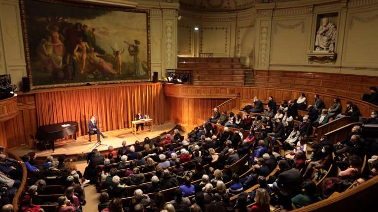 Εκδήλωση φόρος - τιμής στον Γιάννη Ρίτσο στη Σορβόννη