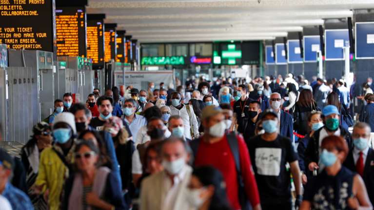 Συναγερμός στην Ιταλία: Μεγάλη αύξηση των κρουσμάτων, τα περισσότερα στην Λομβαρδία