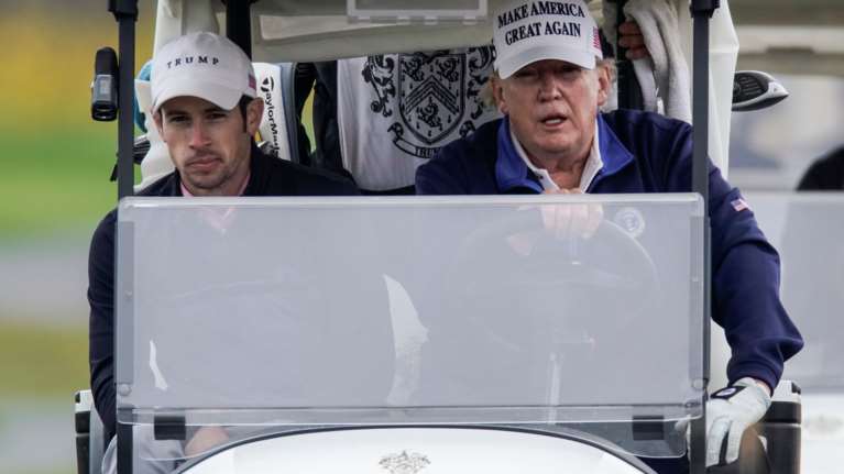 Αρνητής και της ήττας ο Τραμπ: "Κέρδισα τις εκλογές!" - Η νέα ανάρτηση και το "μπλοκ" του Twitter