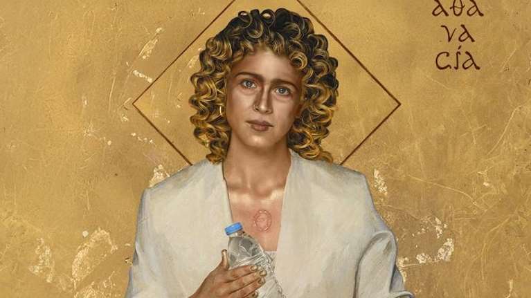 Η Ελλη Τρίγγου γίνεται η πιο πολυσυζητημένη "Αγία"