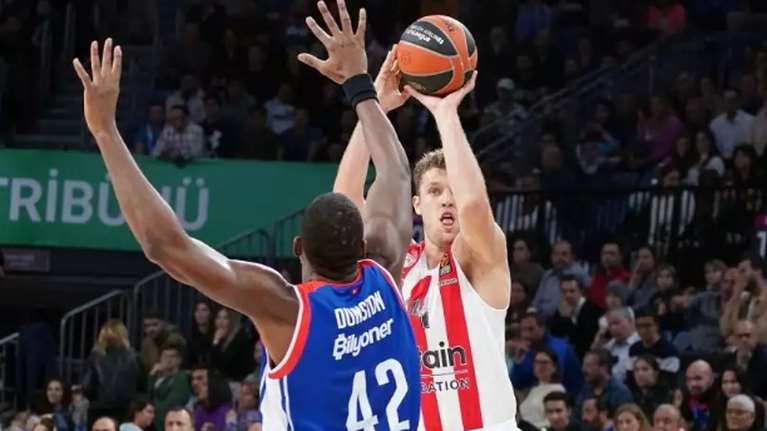 Αναντολού Εφές-Ολυμπιακός 82-71: Η τρίποντη… καταιγίδα έφερε την ήττα