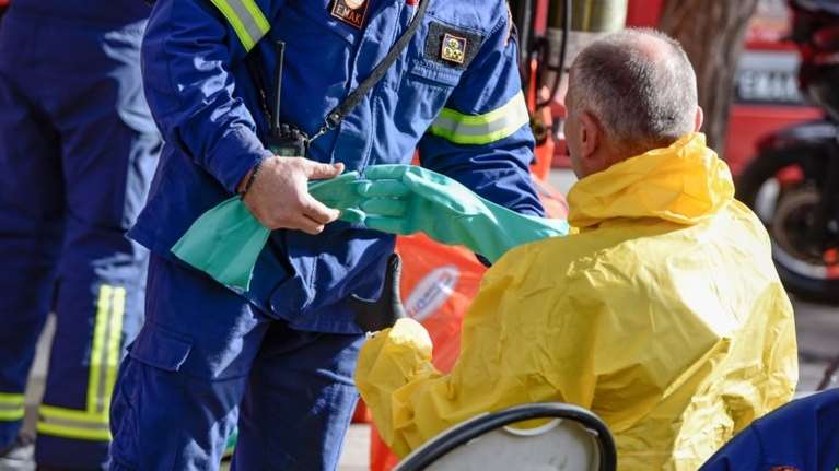 ΕΟΔΥ: Αρνητικές οι πρώτες αναλύσεις του ύποπτου φακέλου που είχε σταλεί στα γραφεία του ΣΥΡΙΖΑ