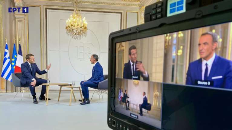 Αποκλειστική συνέντευξη του Γάλλου προέδρου Μακρόν στην ΕΡΤ και τον Νίκο Αλιάγα