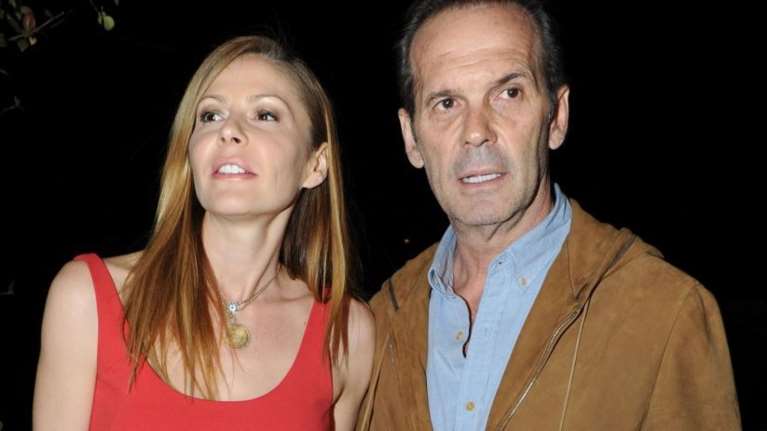 Πέτρος Κωστόπουλος - Τζένη Μπαλατσινού: Το κοινό σχόλιο που δέχτηκαν από follower μετά από την είδηση του αρραβώνα της κόρης τους