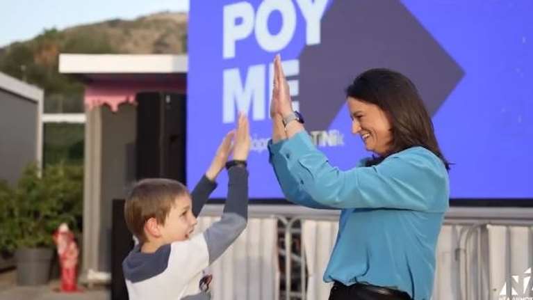 Νίκη Κεραμέως: &quot;Δεν έχω λόγια&quot;...για την ανταπόκριση του κόσμου στην ομιλία της στο Γαλάτσι