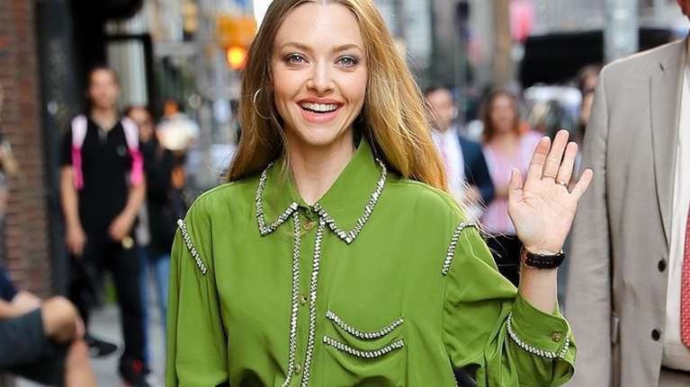 Αμάντα Σέιιφριντ: Η πρωταγωνίστρια του Mamma Mia μένει στο πιο μίνιμαλ διαμέρισμα της Νέας Υόρκης