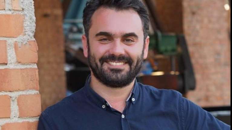 ΣΥΡΙΖΑ: Tρίτη αποχώρηση μετά την εκλογή Κασσελάκη - Ζήτησε να διαγραφεί ο Ακης Καλαμαράς στη Μαγνησία