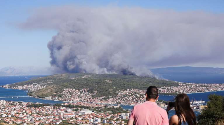 "Καμπανάκι" από Αμερικανό ερευνητή: Πιο συχνοί οι καύσωνες, πιο εκτεταμένες οι πυρκαγιές τα επόμενα χρόνια