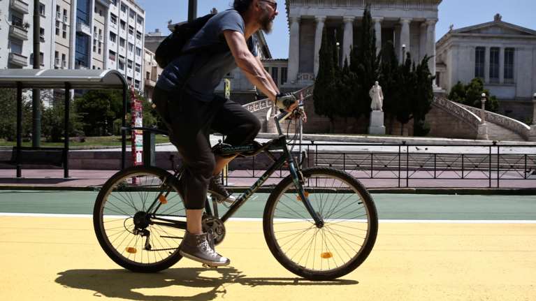 Ο &quot;Μεγάλος Περίπατος&quot; στο επίκεντρο ξένων ΜΜΕ που μιλούν για τη &quot;Νέα Αθήνα&quot;