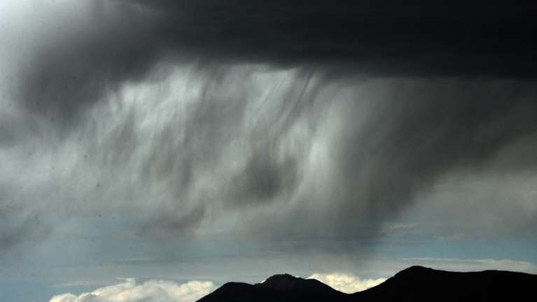 Σάκης Αρναούτογλου: Μεταβολή του καιρού το Σαββατοκύριακο - Η χώρα χωρίζεται στα δύο [Βίντεο]