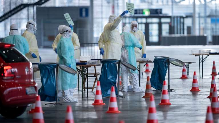 Κορονοϊός - Γερμανία: Χαράτσι στους πλούσιους για τον κορονοϊό ζητά το SPD