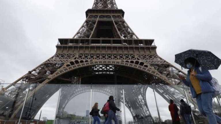 Φόρουμ του Παρισιού για την Ειρήνη: Ξεκινά την Παρασκευή με τη συμμετοχή αρχηγών κρατών και κυβερνήσεων