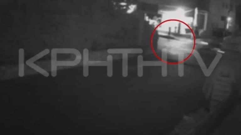 Βίντεο- ντοκουμέντο από τη θανατηφόρα παράσυρση 75χρονου στο Ρέθυμνο - Σε σοκ ο οδηγός της μηχανής