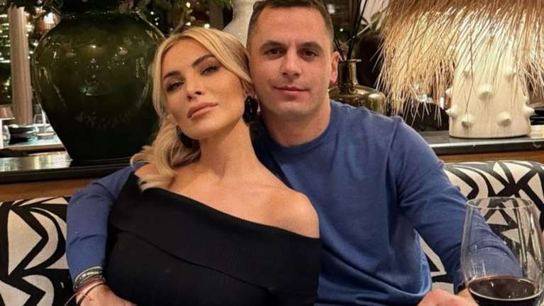 Ρομαντική έξοδος για την Κατερίνα Καινούργιου και τον Παναγιώτη Κουτσουμπή