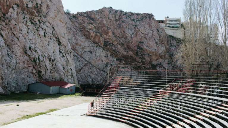 Περιφέρεια Αττικής: Ο κορονοϊός &quot;παγώνει&quot; όλες τις πολιτιστικές εκδηλώσεις