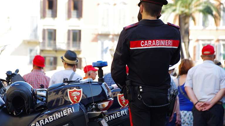 Συναγερμός στην Ιταλία: Νεκρά από πυροβολισμούς δύο παιδιά  10 και 5 ετών κι ένας άντρας