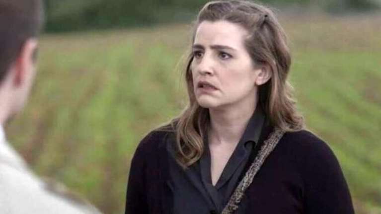 Αγριες Μέλισσες: Η Ελένη συναντάει τυχαία τον Βόσκαρη &amp; ο εφιάλτης επιστρέφει