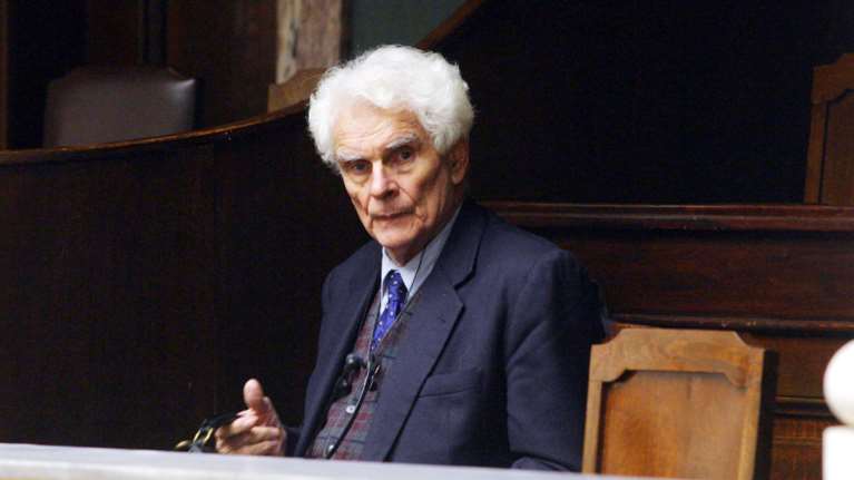 Πέθανε ο Γιώργος Παπανδρέου, αδελφός του Ανδρέα