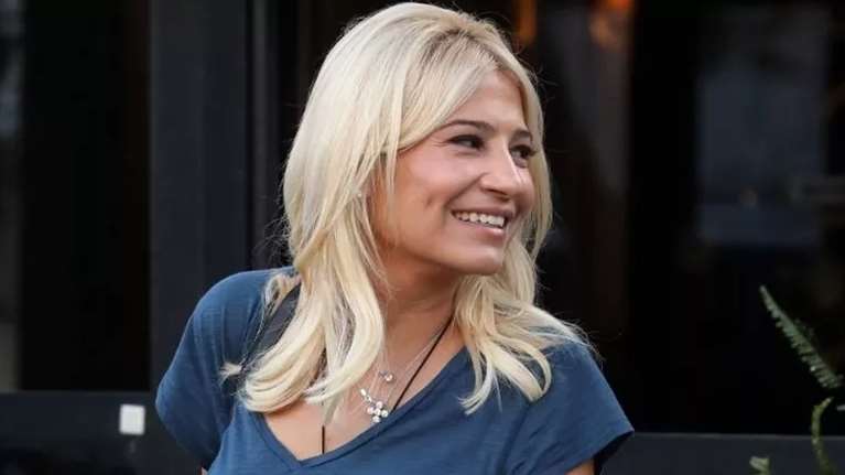 Φαίη Σκορδά: Στην κουζίνα του νέου της σπιτιού φτιάχνει γλυκό του κουταλιού