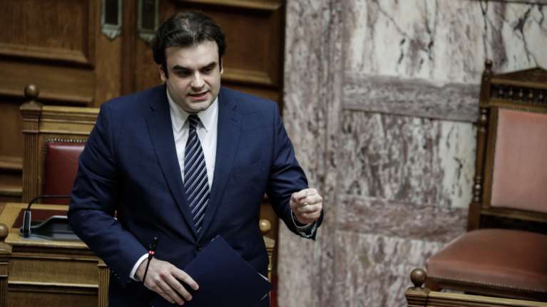 Πιερρακάκης για γάμο ομόφυλων ζευγαριών: Δίνουμε το χέρι σε συμπολίτες μας, αντί να τους κουνάμε το δάχτυλο