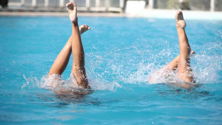 Καλλιτεχνική κολύμβηση: Πρωταθλήτριες κόσμου Καραμανίδου και Θάνου - Πρώτη φορά για τα ελληνικά χρώματα