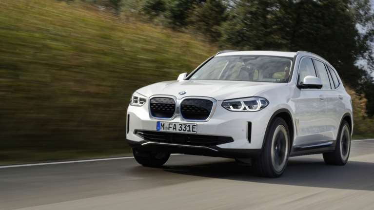Έφθασε στην Ελλάδα η αμιγώς ηλεκτρική BMW iX3