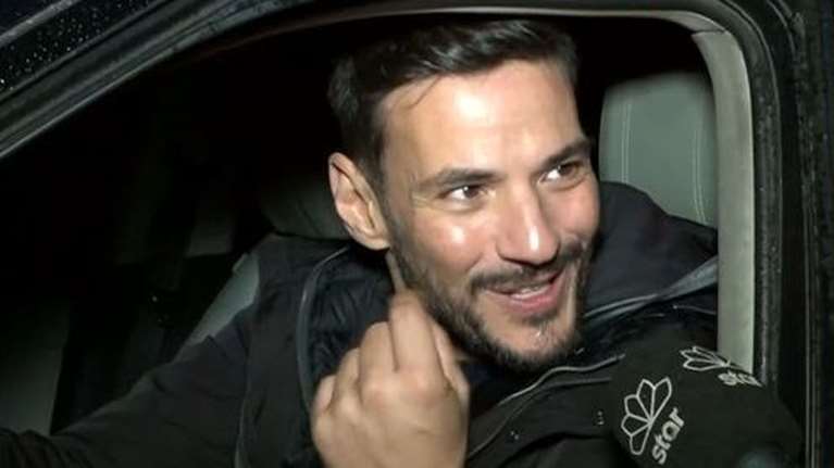 Ο Κώστας Τσουρός απαντά στην Κατερίνα Καινούργιου που δεν γνώριζε τον τίτλο της εκπομπής του