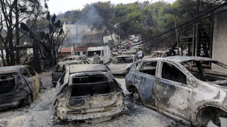 Καμία πειθαρχική ποινή για τον Δήμαρχο Ραφήνας Μπουρνού για το Μάτι