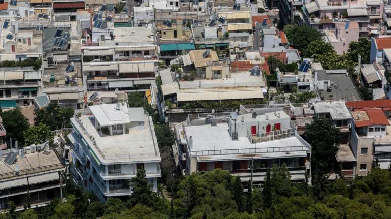 Έρχονται επιδοτήσεις χιλιάδων ευρώ για τα ακίνητα – Πώς θα κερδίσετε τα περισσότερα