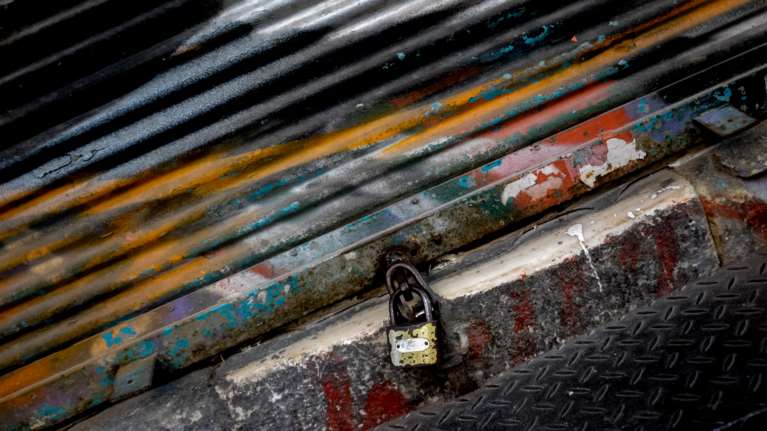 Επίδομα 800 ευρώ: Άνοιξε η πλατφόρμα για τις δηλώσεις εργαζομένων σε αναστολή - Αναλυτικές οδηγίες