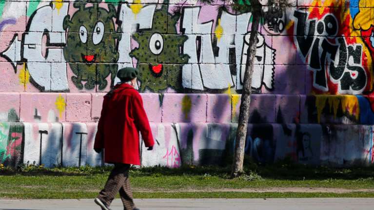 Bloomberg: Με τον κορονοϊό ο κόσμος θα πάρει μια &quot;γεύση&quot; από τα δεινά που πέρασε η Ελλάδα τα προηγούμενα χρόνια