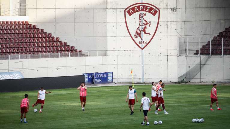 Super League - Λάρισα: Τέλος ο Γρηγορίου μετά τη δημόσια κριτική του Αλέξη Κούγια - Νέος προπονητής ο Γιάννης Τάτσης