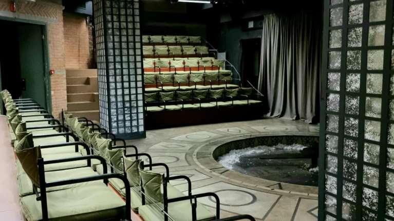 Το θέατρο της Οδού Κυκλάδων - &quot;Λευτέρης Βογιατζής&quot; δίνει βήμα στους νέους δημιουργούς