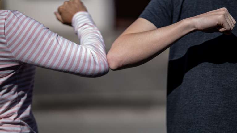 Πώς να στηρίξετε τις μικρές επιχειρήσεις κατά τη διάρκεια της πανδημίας