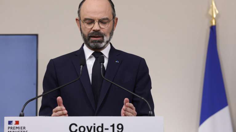 Γαλλία: Tα περιοριστικά μέτρα λόγω κορονοϊού θα χαλαρώσουν σταδιακά