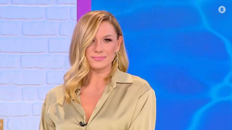 Χωρίς την Κατερίνα Καραβάτου ξεκίνησε το &quot;Καλοκαίρι Παρέα&quot; - &quot;Οι άνθρωποι που με είδαν το πρωί σοκαρίστηκαν&quot;