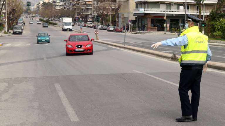 Η Ελλάδα είναι από τις πέντε ευρωπαϊκές χώρες που μείωσαν τον αριθμό των θανάτων από τροχαία