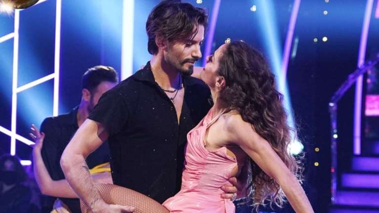 DWTS: Μάγεψε ο Γιώργος Καράβας με το &quot;Dirty Dancing&quot;