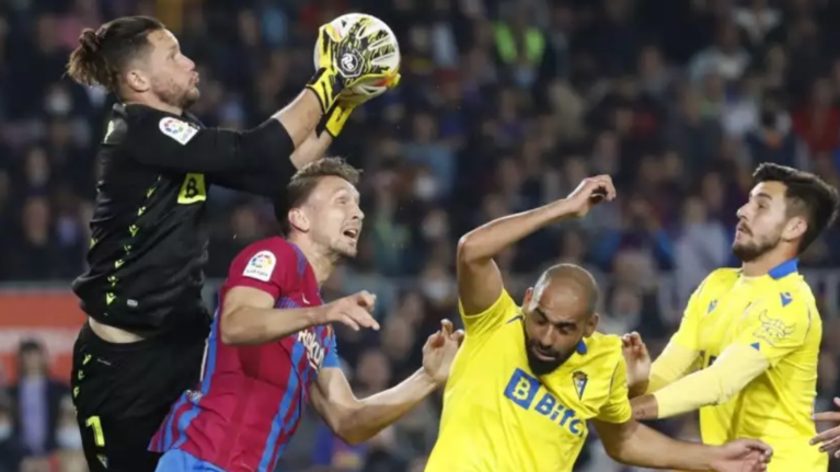 Μπαρτσελόνα-Κάδιθ 0-1: Νέο σοκ στο &quot;Καμπ Νόου&quot;με σκόρερ τον Λούκας Πέρεθ