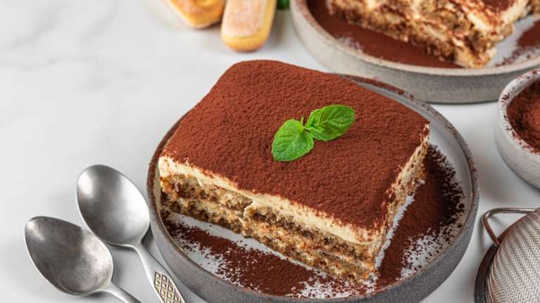 Cheesecake tiramisu - Το απόλυτο καλοκαιρινό γλυκό με ελάχιστη ζάχαρη