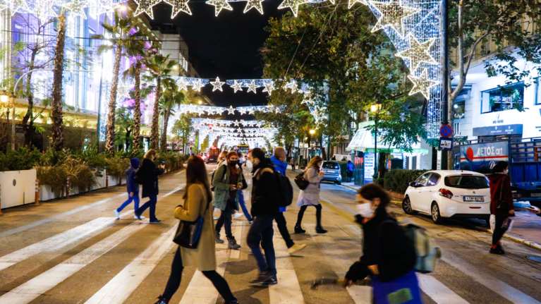 Κορονοϊός: 20.000 ενεργά κρούσματα στην Αττική - Τι δείχνουν τα λύματα