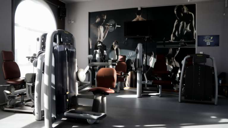 Κορονοϊός: Αμετανόητοι παραμένουν στο Αίγιο - Λειτουργούσαν στα κρυφά το γυμναστήριο